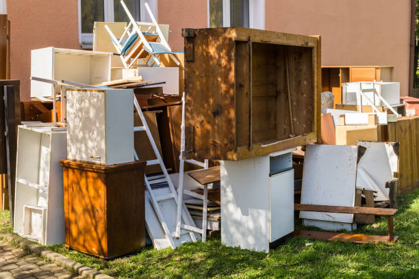 Moving and Downsizing Cleanouts in Westover, AL